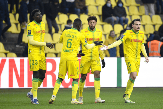 赛地聚焦——法甲今晨热度飙升；摩纳哥扳平良机；球迷炸锅；训练强度明显提升的简单介绍