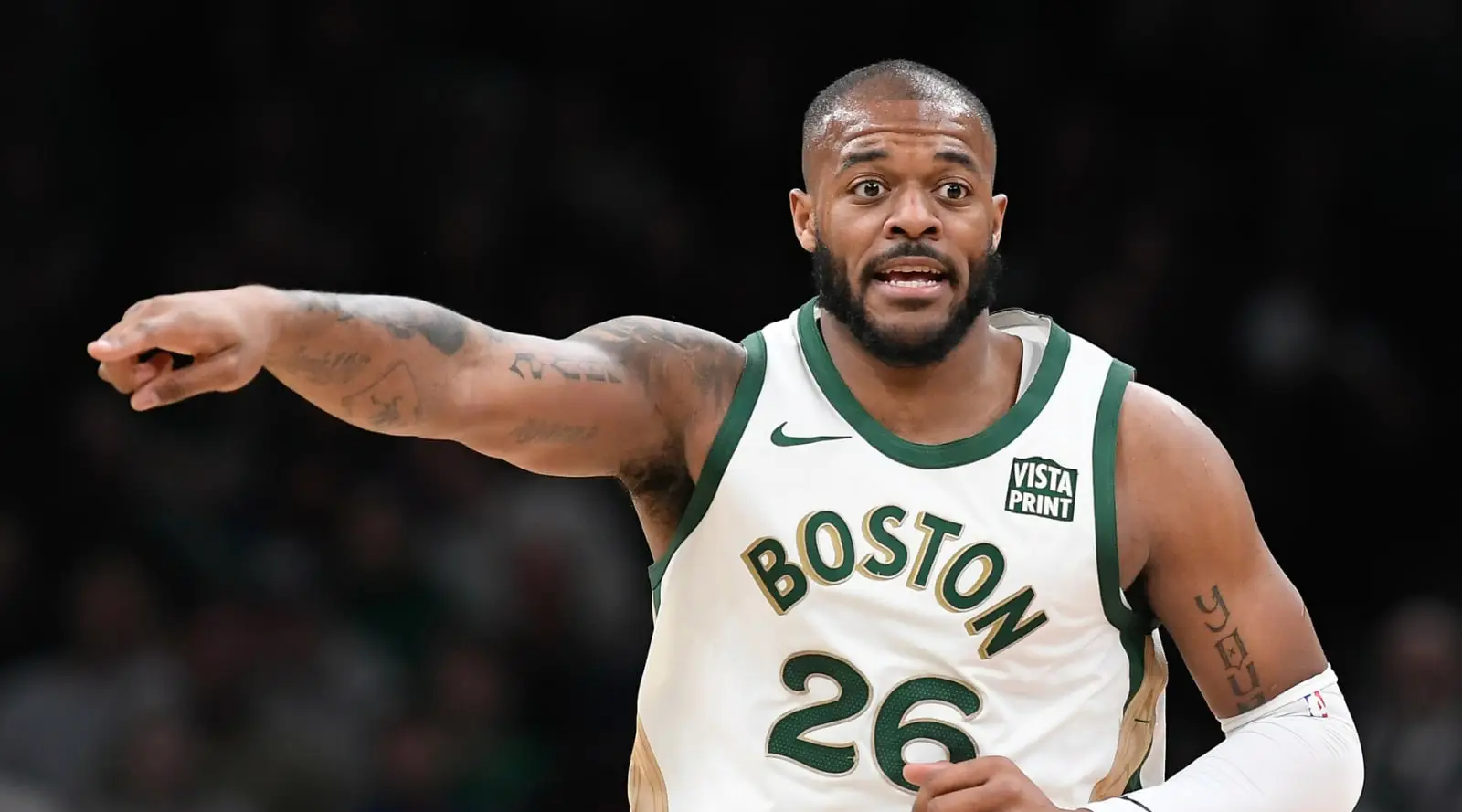 包含今夜中超传出新动向，波士顿凯尔特人战术微调，管理层表态：压力陡增，资深球员宣示担当的词条