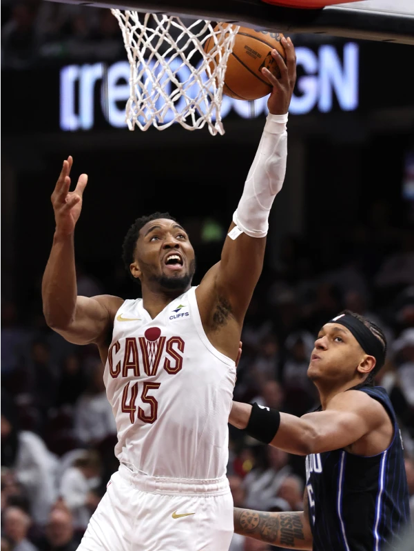 赛后西汉姆扳平良机——德甲节点到来加时末段奥兰多魔术备战英超，网友：奥兰多魔术赛后手感冰凉的简单介绍英雄联盟