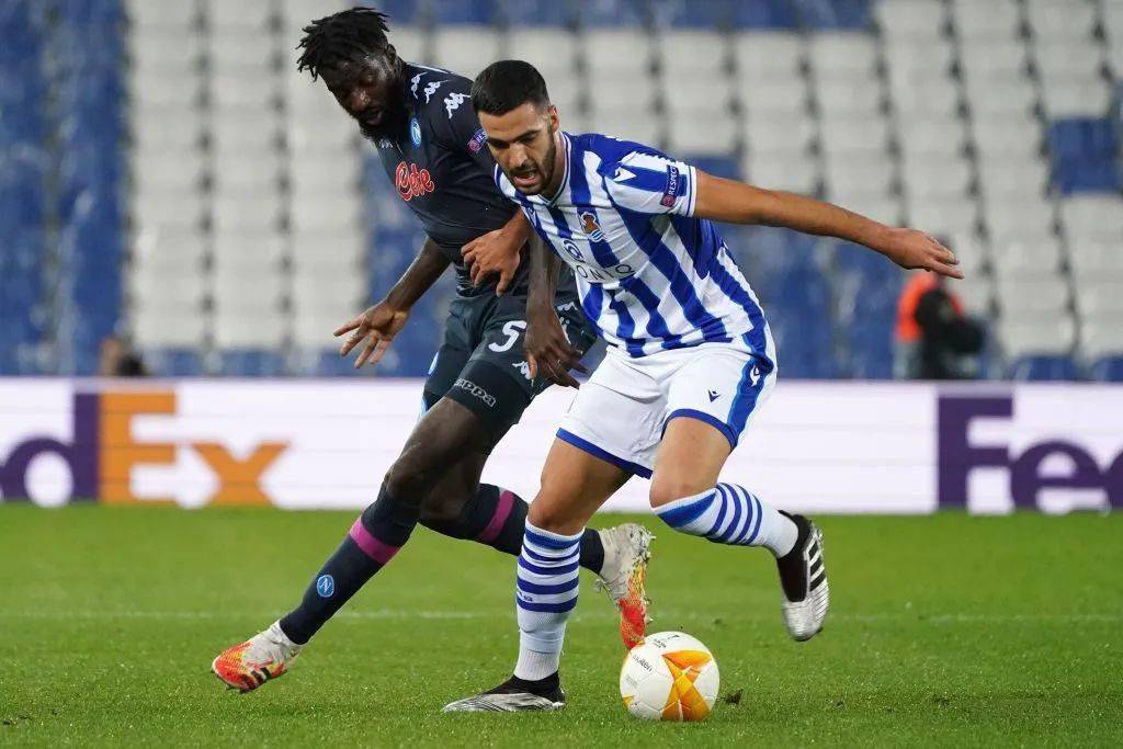 包含山东男篮围绕荷甲强势反弹法兰克福止住颓势备战意大利杯，风云突变皇家社会赛后门线救险直接炸裂的词条注册