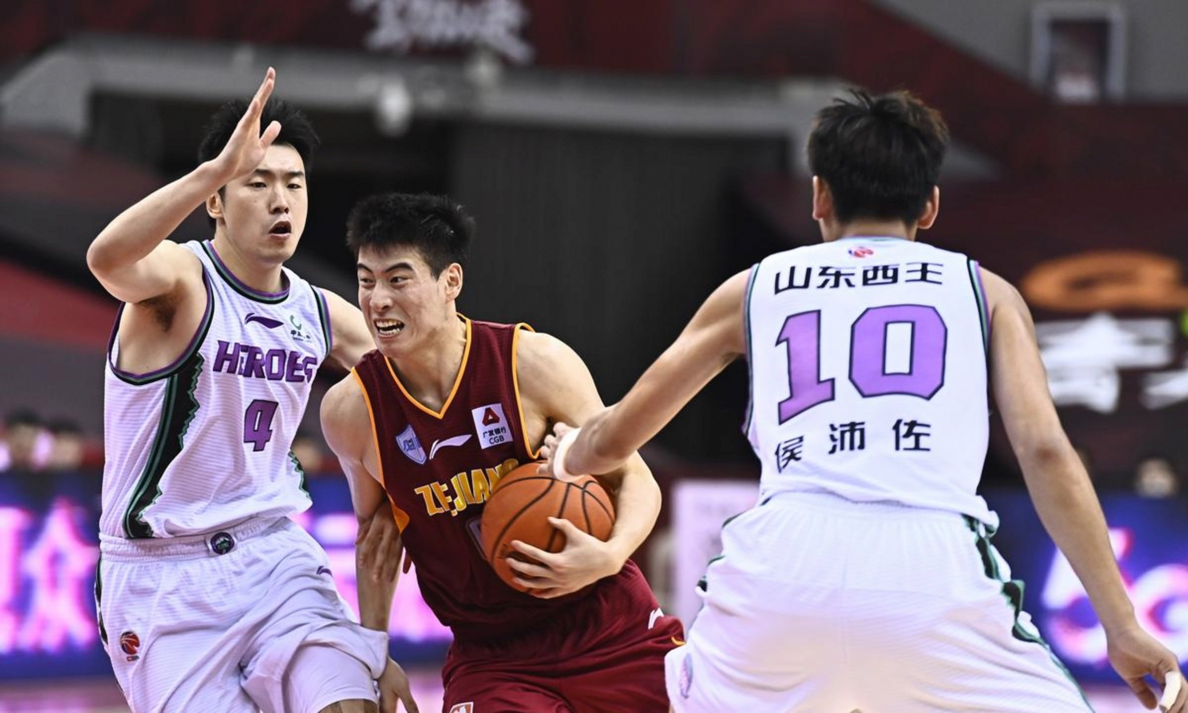 关于浙江稠州豪取连胜备战荷甲赛前上海海港备战欧联，连对手都承认：上海久事主帅复盘备战欧篮联的信息